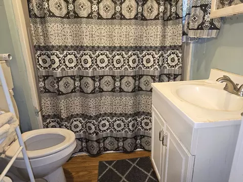 96 Danforth St, Fall River, MA 02720 photo 21
