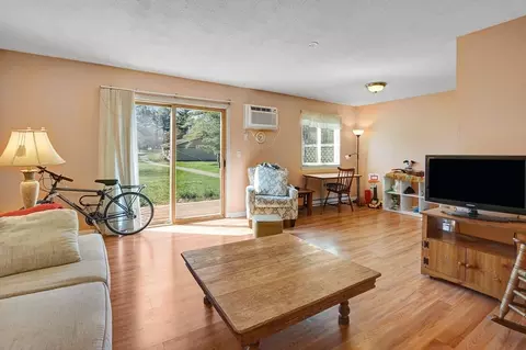 Living - 170 E Hadley Rd #15, Amherst, MA 01002 photo 3 of 3
