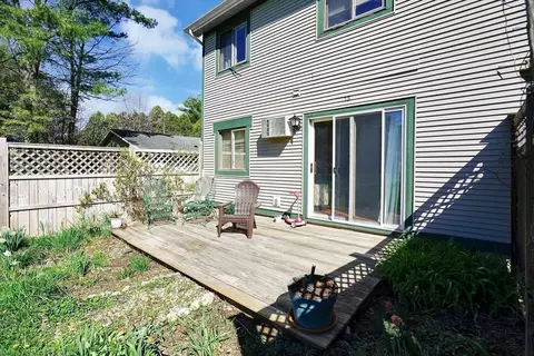 Exterior - 170 E Hadley Rd #15, Amherst, MA 01002 photo 6 of 8