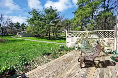 Exterior - 170 E Hadley Rd #15, Amherst, MA 01002 photo 4 of 8