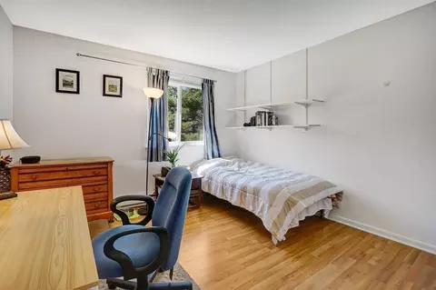 Bedroom - 170 E Hadley Rd #15, Amherst, MA 01002 photo 5 of 5
