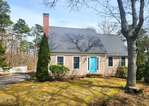 170 Pells Fishing Rd, Brewster, MA 02631