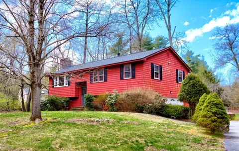 1 Pearl Brook Rd, Townsend, MA 01474