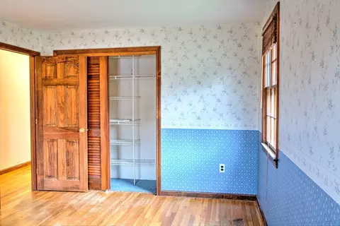 Bedroom - 1 Pearl Brook Rd, Townsend, MA 01474 photo 1 of 2