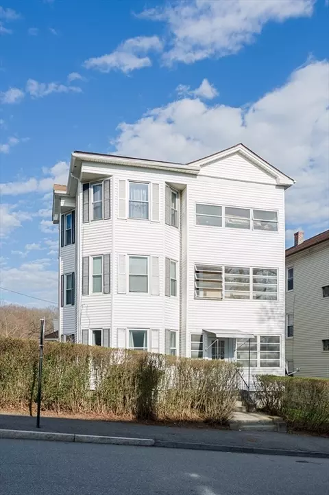 Exterior - 63 Pilgrim Ave, Worcester, MA 01604 photo 2 of 3