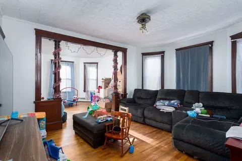 Living - 63 Pilgrim Ave, Worcester, MA 01604 photo 1 of 4