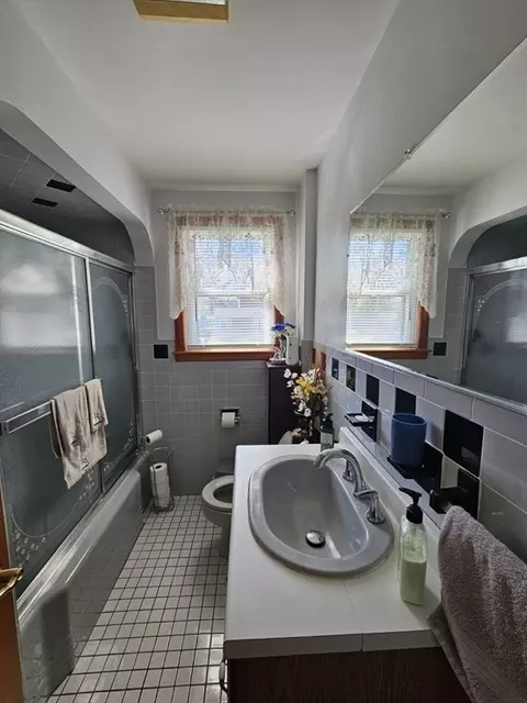 830 N Eastern Ave, Fall River, MA 02720 photo 13