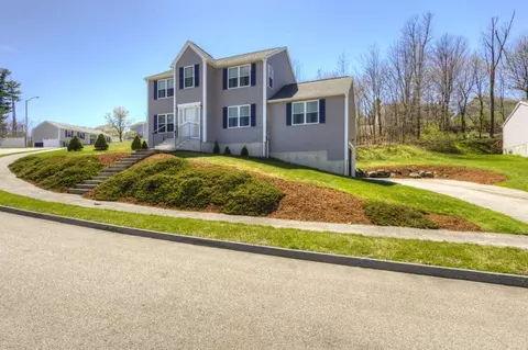 Exterior - 5 Shawnee Rd, Worcester, MA 01606 photo 2 of 10