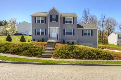 5 Shawnee Rd, Worcester, MA 01606
