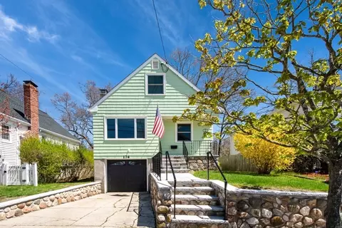 174 Glenellen Rd, Boston, MA 02132