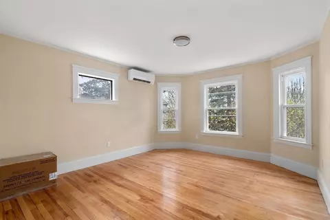 137 Eastern Ave # -A, Worcester, MA 01605 photo 3
