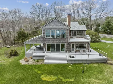 210 Damons Point Rd, Marshfield, MA 02050 photo 13