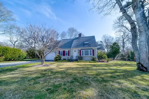 8 Sunny-wood, Barnstable, MA 02632