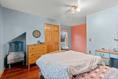 Bedroom - 52 Spring St, Wakefield, MA 01880 photo 11 of 11