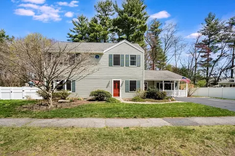 5 Pillsbury Ave, Tewksbury, MA 01876