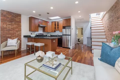 18 Dwight St #3, Boston, MA 02118