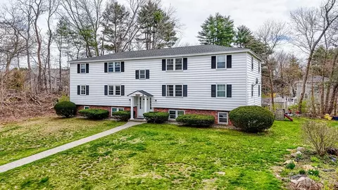 206 Western Ave #C, Essex, MA 01929