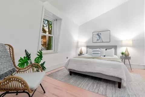 10 Tabor Pl, Brookline, MA 02445 photo 5