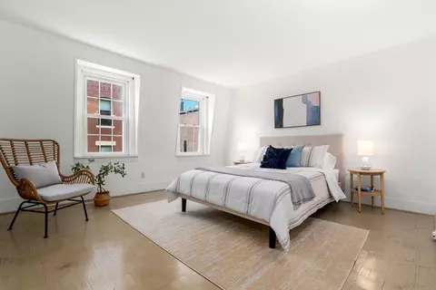 10 Tabor Pl, Brookline, MA 02445 photo 4