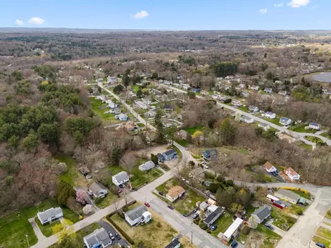 View/Area - 28 Ash St, Webster, MA 01570 photo 2 of 5