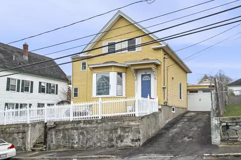 427 Lincoln, Lowell, MA 01852