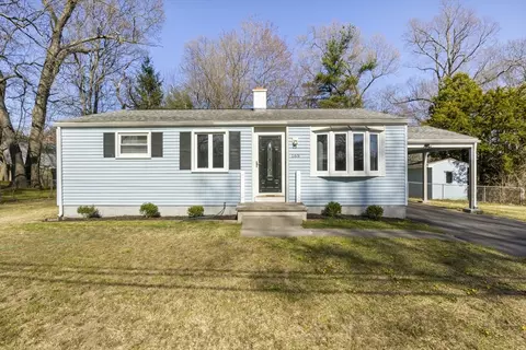 165 Sawmill Rd, Springfield, MA 01118