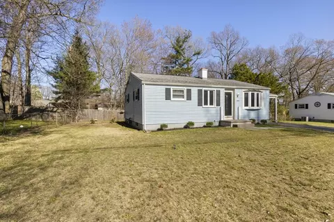 Exterior - 165 Sawmill Rd, Springfield, MA 01118 photo 2 of 20