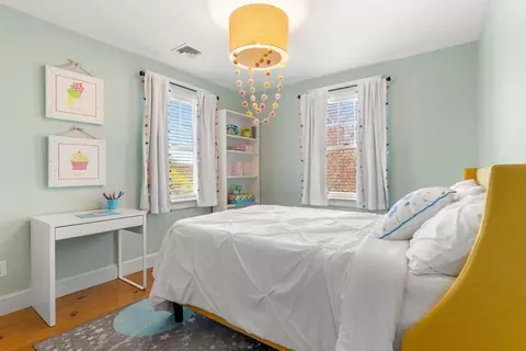 Bedroom - 28 Fairview St, Hingham, MA 02043 photo 5 of 5