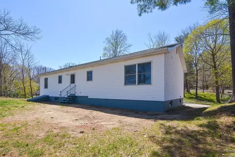 Exterior - 369 Thompson Rd, Webster, MA 01570 photo 4 of 5