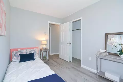 Bedroom - 369 Thompson Rd, Webster, MA 01570 photo 4 of 7