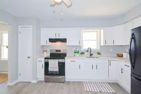 Kitchen - 369 Thompson Rd, Webster, MA 01570 photo 1 of 4