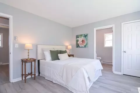 Bedroom - 369 Thompson Rd, Webster, MA 01570 photo 6 of 7