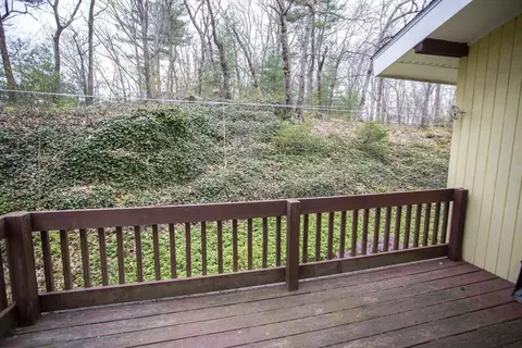 Exterior - 25 Condor Rd, Reading, MA 01867 photo 5 of 6