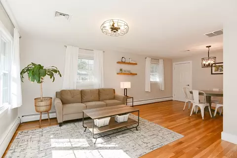Living - 6 Fuller Rd, Sutton, MA 01590 photo 3 of 8