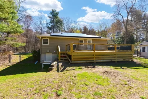 Exterior - 6 Fuller Rd, Sutton, MA 01590 photo 6 of 8