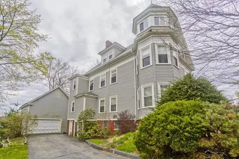 Exterior - 17 Barnard Rd, Worcester, MA 01605 photo 4 of 6