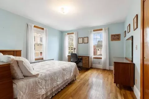 Bedroom - 25 Pleasant, Everett, MA 02149 photo 5 of 6