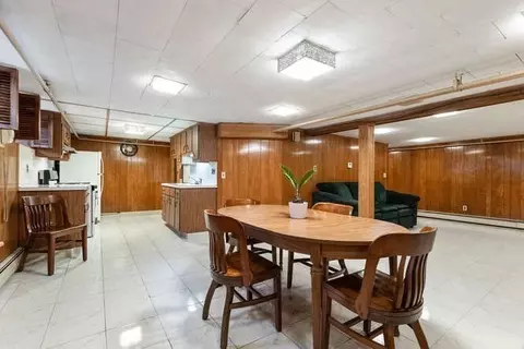 Dining - 25 Pleasant, Everett, MA 02149 photo 8 of 8