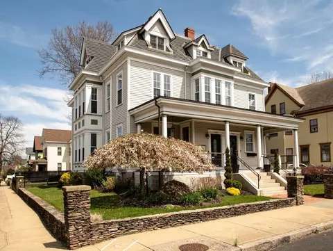 258 Prospect #1, Fall River, MA 02720