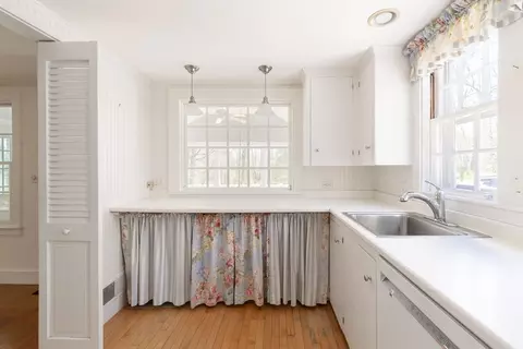 Kitchen - 2955 Main St, Barnstable, MA 02630 photo 3 of 3