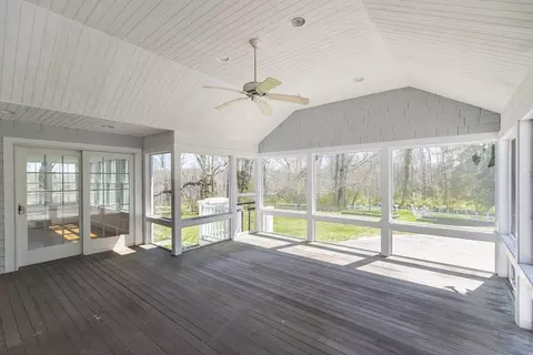 Exterior - 2955 Main St, Barnstable, MA 02630 photo 5 of 11