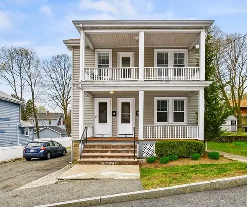 32 34 Leonard St, Woburn, MA 01801