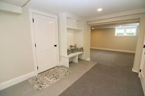 41 Curve St, Needham, MA 02492 photo 27