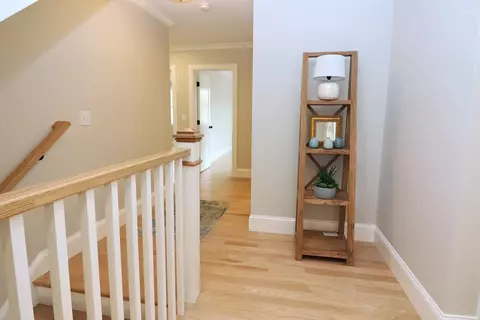 41 Curve St, Needham, MA 02492 photo 13