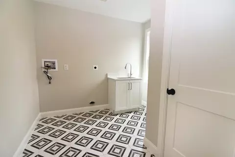 41 Curve St, Needham, MA 02492 photo 21
