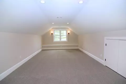 41 Curve St, Needham, MA 02492 photo 25