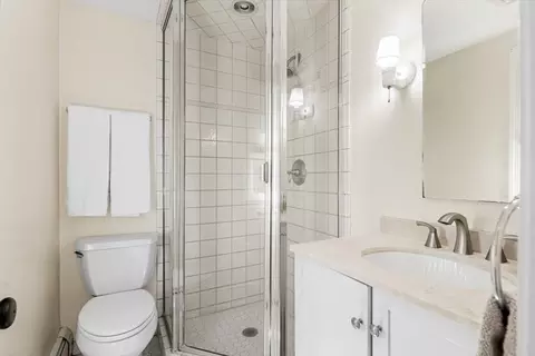 Bath - 40 Park Cir, Hingham, MA 02043 photo 2 of 2