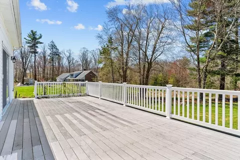 Exterior - 420 Whiting St, Hanover, MA 02339 photo 4 of 6