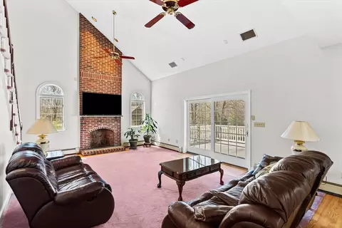 Living - 420 Whiting St, Hanover, MA 02339 photo 2 of 3