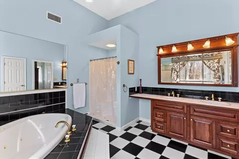 Bath - 420 Whiting St, Hanover, MA 02339 photo 2 of 2